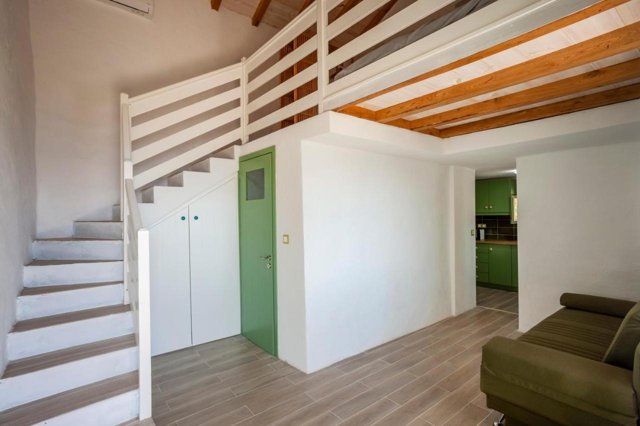 Olea Skopelos Villas With Swimming Pools & Sea View Panormos  外观 照片