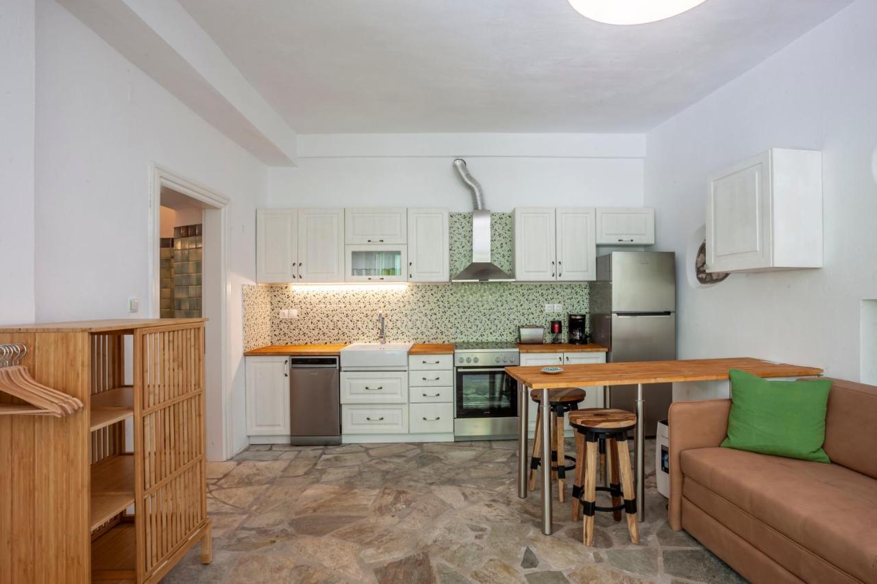Olea Skopelos Villas With Swimming Pools & Sea View Panormos  外观 照片