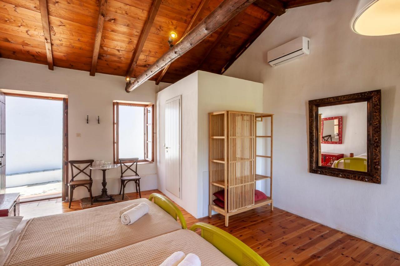 Olea Skopelos Villas With Swimming Pools & Sea View Panormos  外观 照片